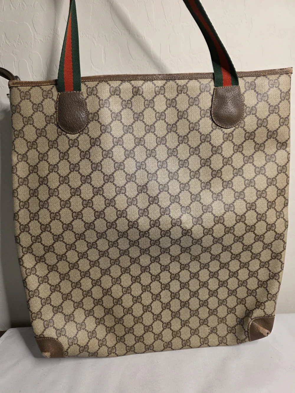 Gucci Beige GG Canvas Tote with Green-Red Web Straps - Picture 2 of 11